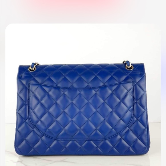 CHANEL Jumbo Classic Double Flap Bag in Cobalt Blue Lambskin - Picture 2 of 13